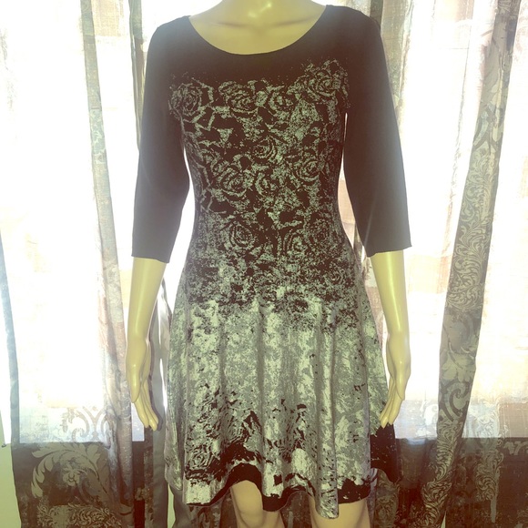 NIC+ZOE Dresses & Skirts - Nic + Zoe dress 3/4 sleeve black white silver EUC